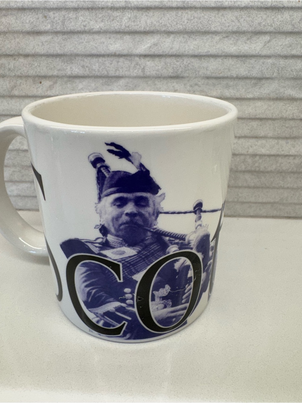 Starbucks 20oz2002 Scotland City Mug Cup Bagpipe Collector Series